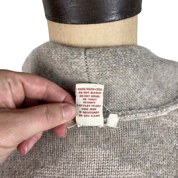 Sundance Catalog lambswool angora cardigan sweater coat in cream and gray SZ M - Picture 6 of 9